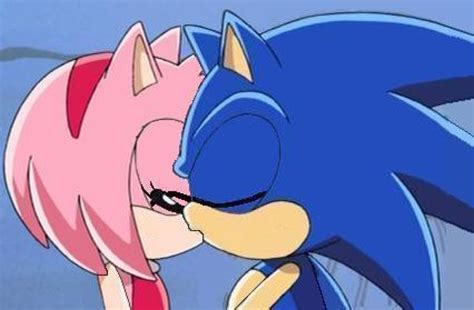 SonAmy Kiss by trueloveheart94 on DeviantArt