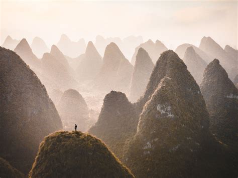 11 incredible photos of China's otherworldly karst landscapes