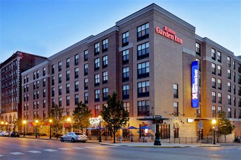 Hilton Garden Inn Bloomington - 69 Photos & 41 Reviews - Hotels - 245 N ...