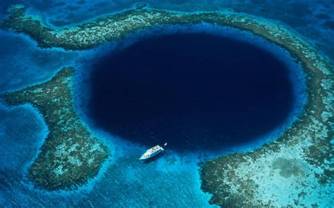 Great Blue Hole | Earth Blog