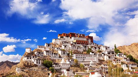 Ladakh : History, Sightseeing, How To Reach & Best Time To Visit | Adotrip