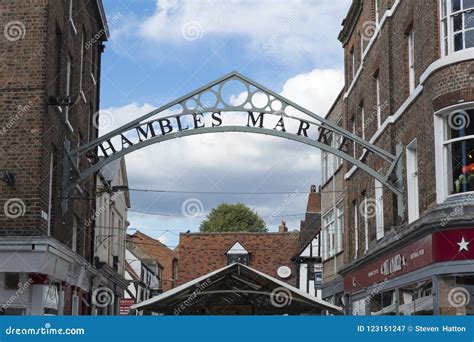 Entrance To the Shambles Market in Historic York Centre, York, Y ...