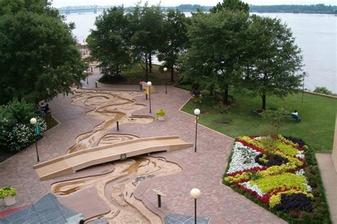 Mud Island River Park & Mississippi River Museum: Memphis Attractions ...