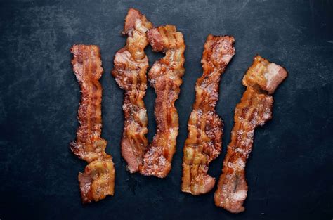 How to Cook Perfect Bacon: Tips and Tricks for Meat Lovers - Manly Man Co.