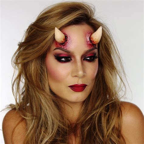 20 Devil Halloween Makeup Ideas for Women - Flawssy