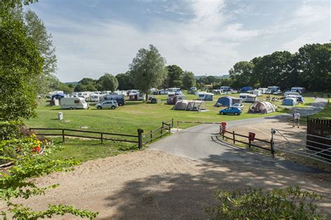 Verwood - Camping and Caravanning Club Site - The Camping and ...