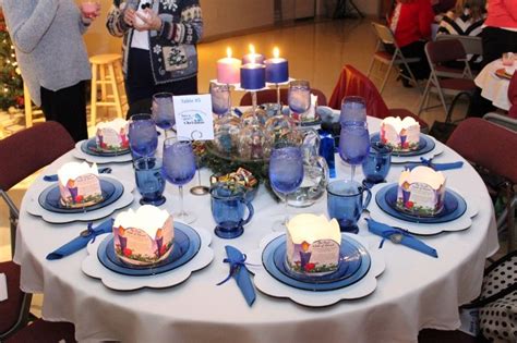 IMG_2045 (800x533) | Holiday table settings, Holiday tables, Happy ...