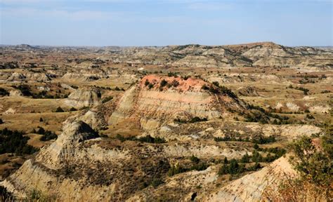 Painted Canyon at Theodore Roosevelt National Park, North Dakota ...