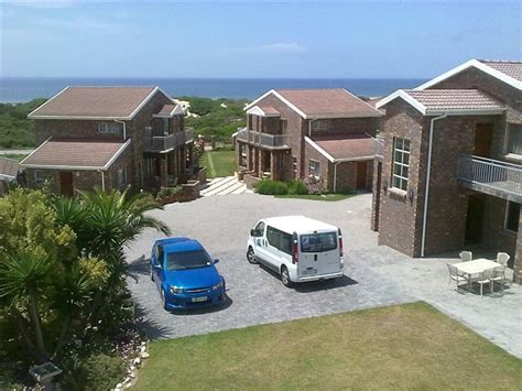 Whales Way Lodge | Affordable Deals - Book Self-Catering or Bed and ...