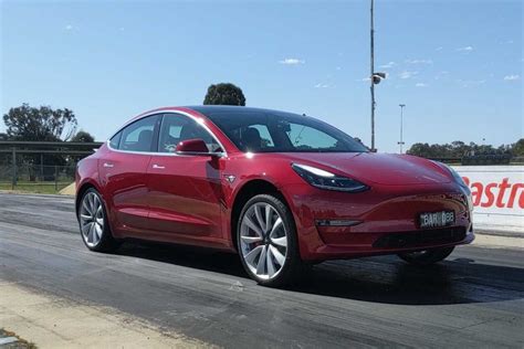 Tesla Model 3 Performance quarter mile figures