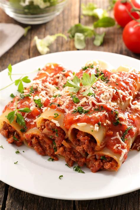 10 Best Cannelloni Pasta Recipes - IzzyCooking