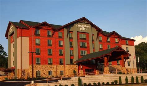 HAMPTON INN PIGEON FORGE $88 ($̶1̶1̶0̶) - Updated 2020 Prices & Hotel ...