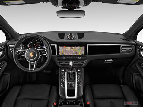 2020 Porsche Macan: 36 Interior Photos | U.S. News