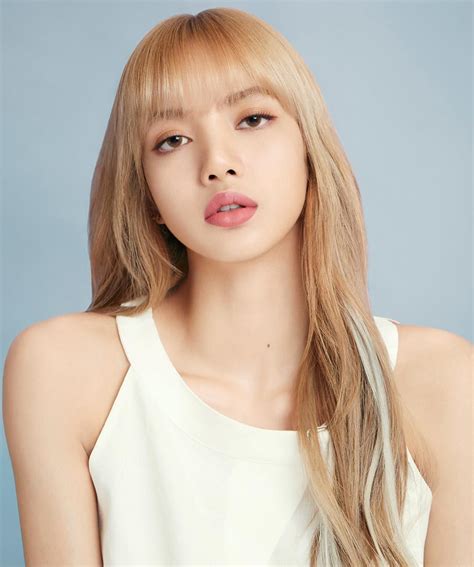 lalalalisa_m on Twitter | Blackpink lisa, Blackpink, Lalisa manoban