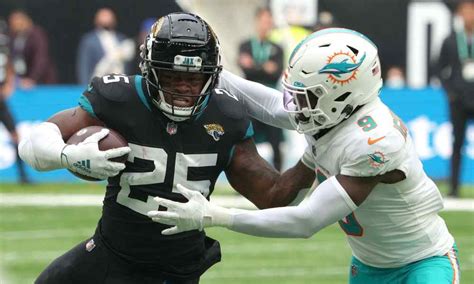 James Robinson says Jaguars used injury as ‘excuse’ to…