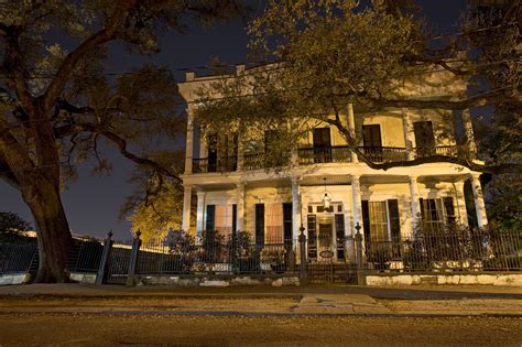 Beautiful Photos of Haunted New Orleans | Gizmodo UK