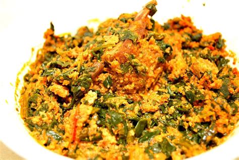 HOW TO MAKE NIGERIAN EGUSI SOUP - Fatherland Gazette