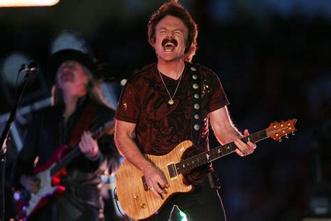 Doobie Brothers’ Tom Johnston Reflects on ‘Listen to the Music’ at 40