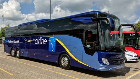 The Airline Bus - Experience Oxfordshire