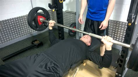 100kg bench press ( Ебаш ) - YouTube