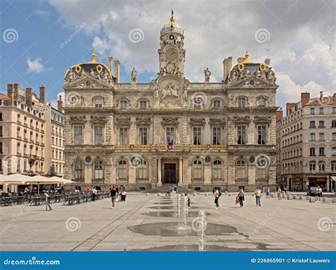 City hall of Lyon, France editorial photo. Image of hall - 226865901