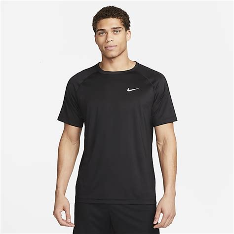 Men's Clothing. Nike UK