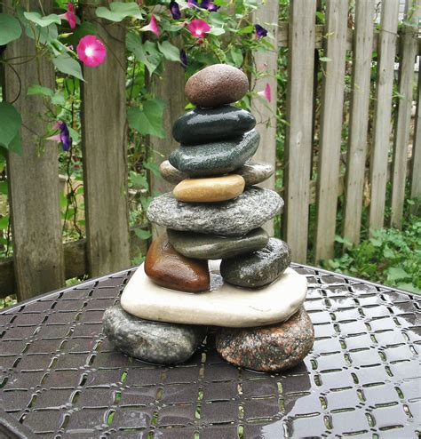 Garden Cairn, Lake Michigan Re-Stackable Beach Stone Cairn Sculpture ...