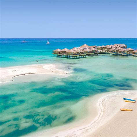 Mexico's First Overwater Bungalows Are Here & They Don't Disappoint