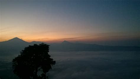 Camping dan Sunrise di Gunung Putri Lembang - Me, Lanang