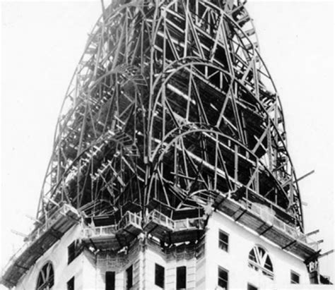 Walter Chrysler ordered the construction, in secret, of a 185-foot-high ...