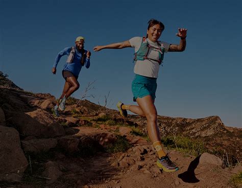 HOKA® Women's Running Clothes and Gear | HOKA® UK