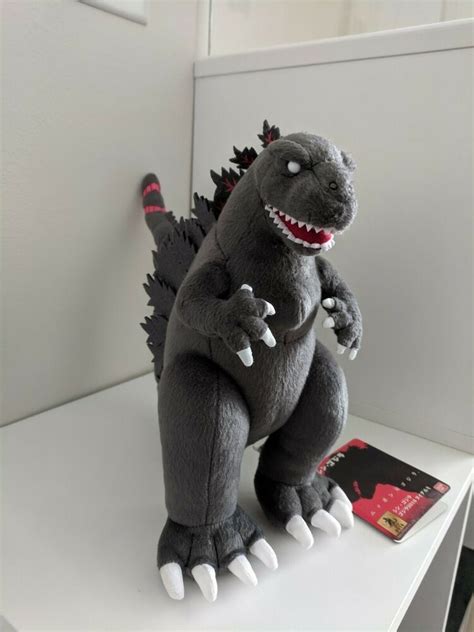 Shin Godzilla 2016 plush toy RARE #toys | Bichinho de pelúcia, Godzilla ...