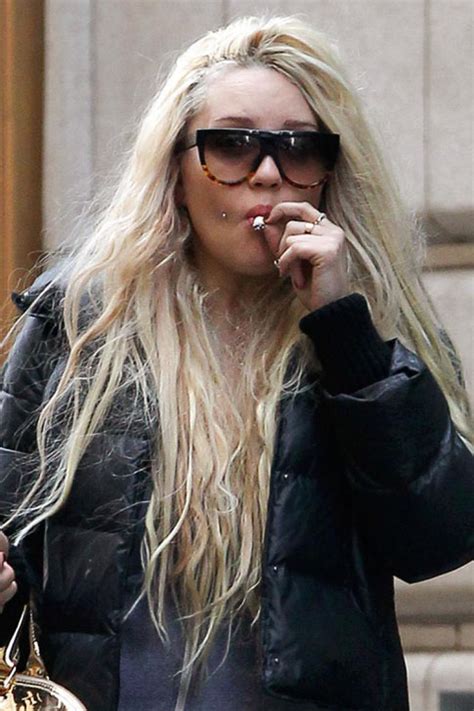 30 beautiful female celebrities you would never believe smoke in real ...