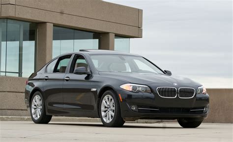 BMW 5-series Review: 2011 BMW 528i Test | Car and Driver