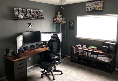 Reddit - battlestations - Man Cave/Battlestation | Home office design ...