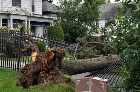 Severe weather causes power outages across Western Massachusetts ...