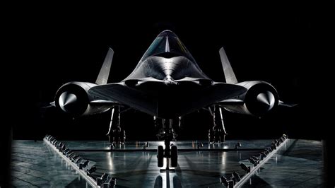 Majestic Lockheed SR-71 Blackbird HD Wallpaper