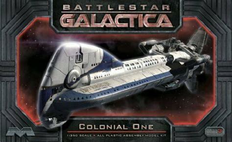 Battlestar Galactica Colonial One Moebius models - Captains Diecasts