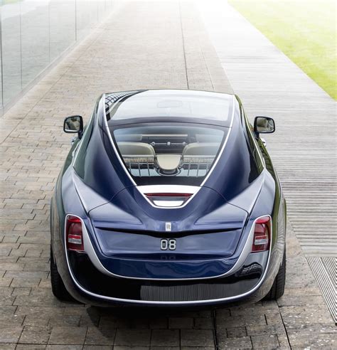 Rolls-Royce Sweptail debuts at Concorso d’Eleganza – PerformanceDrive