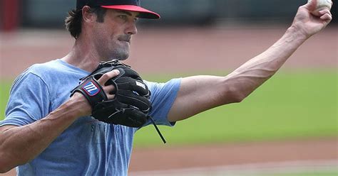 Cole Hamels intends to give Braves a boost for postseason