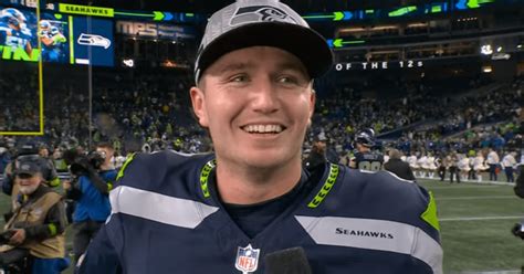 Seahawks' Drew Lock opens up in emotional postgame interview