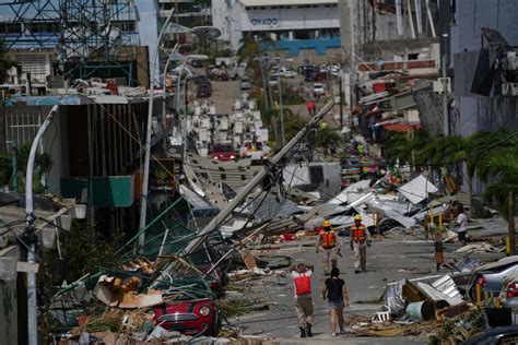 Hurricane Otis leaves trail of destruction in Mexico’s Acapulco ...