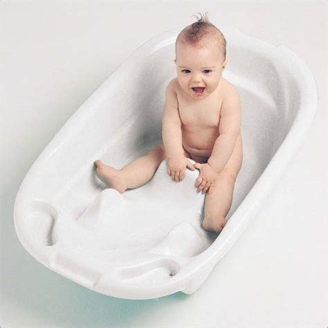 Best Baby Bathtub: The Expert Buying Guide - Fresh Baby Gear