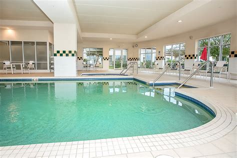 Hilton Garden Inn Appleton Kimberly Pool Pictures & Reviews - Tripadvisor