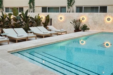 The Best Hotel Pools In Sydney