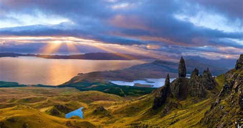 A sunrise over Isle of Sky Scotland [5000x2640] [Not OC] | Scotland ...