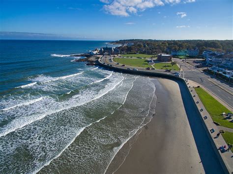 New England’s best beach town? Globe readers pick Narragansett, R.I.