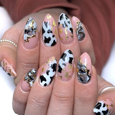 IsabelMayNails Nail Artist on Instagram: “COW PRINT & GEODE MASH UP 🤍🖤🤍 ...