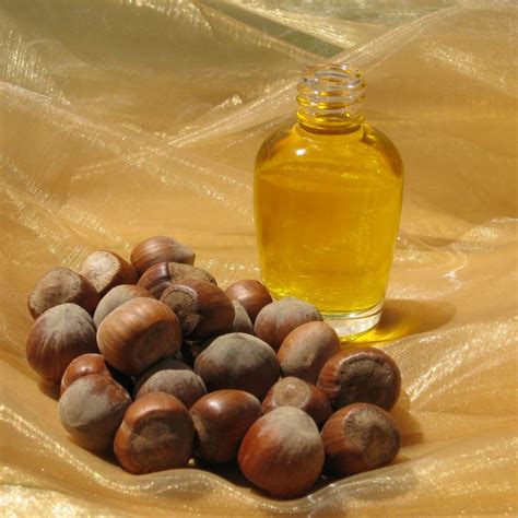 Hazelnut oil Health Benefits