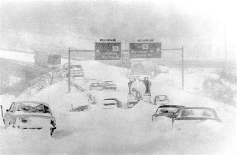 The Blizzard of 1978: 30 Amazing Photographs From the Historic Storm ...